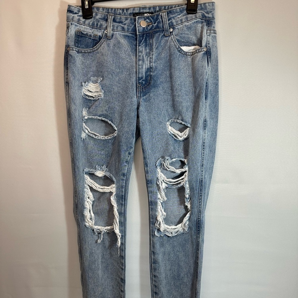 Fashion Nova Womens Distressed Grunge Punk Rock Blue Denim Jeans Pants Size M